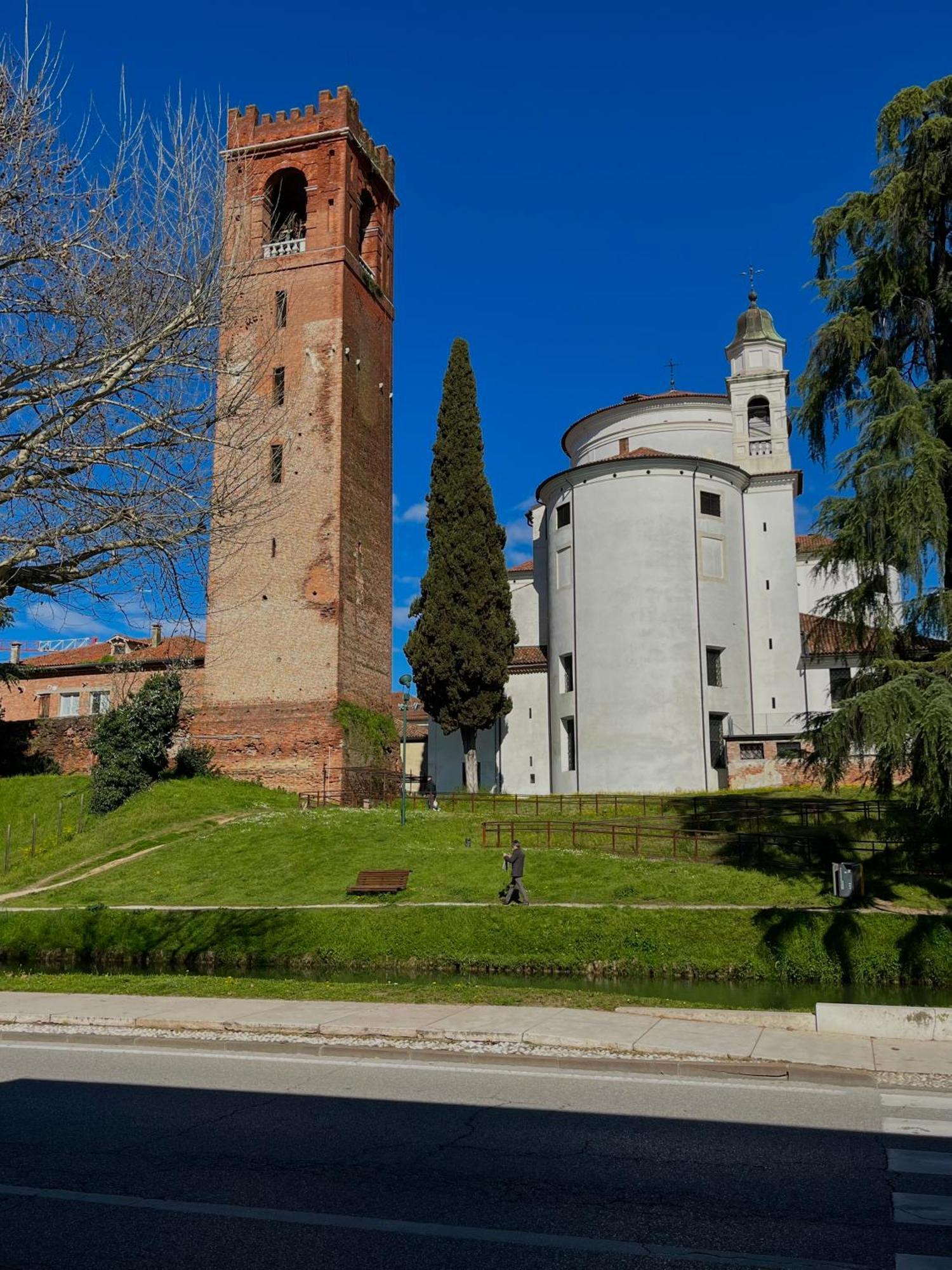 Residence Duomo Castelfranco Veneto Extérieur photo
